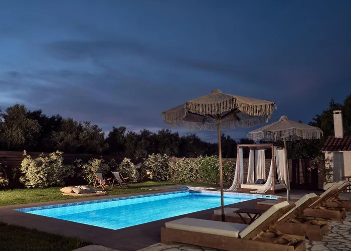 La Maison Du Maire - Luxury With Private Pool, By Zantewize