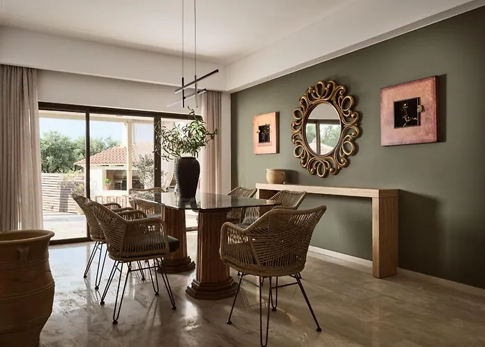 Βίλα La Maison Du Maire - Luxury With Private Pool, By Zantewize *