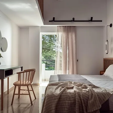 La Maison Du Maire - Luxury With Private Pool, By Zantewize