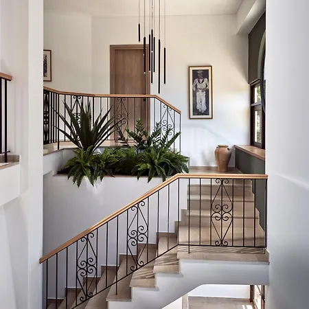 La Maison Du Maire - Luxury With Private Pool, By Zantewize Villa